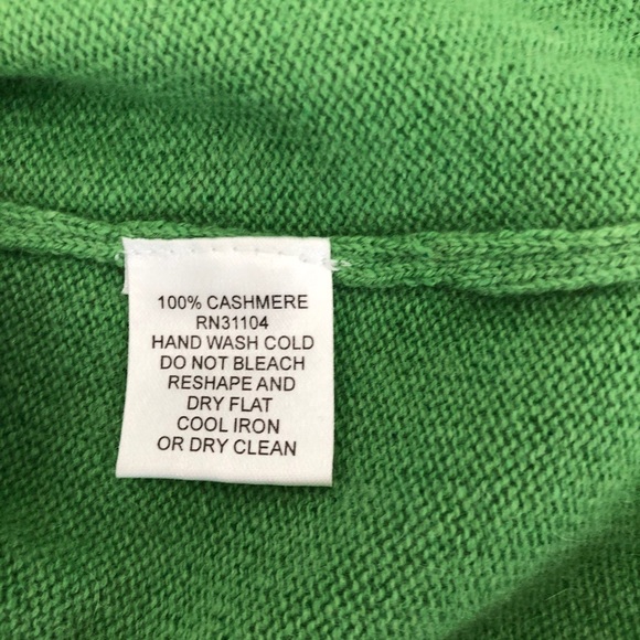 2 of the  💯 cashmere turtleneck sweater bundles - Picture 8 of 11